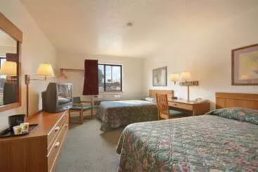 호텔 Super 8 By Wyndham Hammond/north