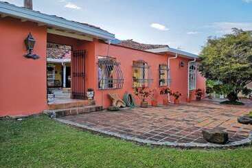 Casa Rural Finca Caja De Oro Fredonia