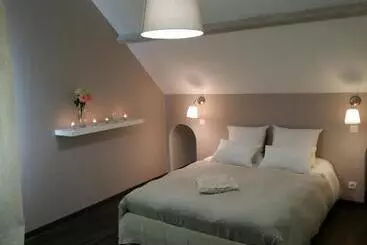 Aamiaismajoitus (B&B) Chambres D'hôtes Des Demoiselles
