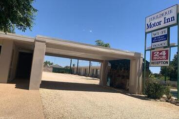 Мотель Jerilderie Motor Inn