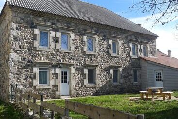 Bed and Breakfast L'arbrassous