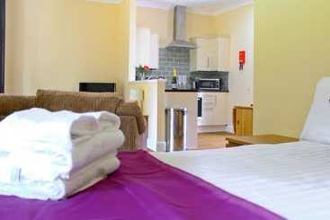 Chestnut Garden Cottage