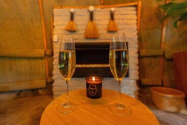 호텔 Amarembo By Touch Down