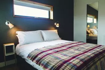 Pensione Jog Lodge 16  3 Bed Seaview