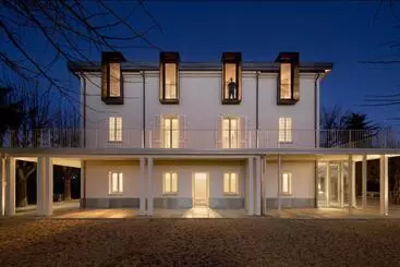 Bed and Breakfast Villa Trisano