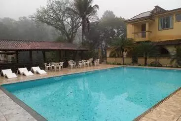 Hotelli Pousada Green Garden