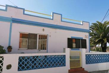 بنسيون Casa Do Lado