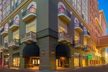 酒店 Courtyard By Marriott New Orleans French Quarter/iberville