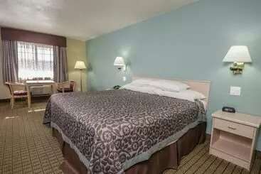 Hotel Days Inn By Wyndham Portland Central