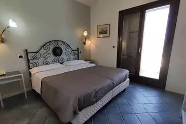 Szálloda La Rosa Sul Mare