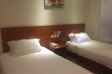 Hotel Goldmet Inn Beojing Capital Airport Xinguozhan