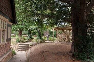 Heart Of England, Northampton By Marston S Inns