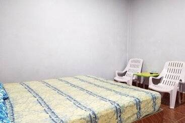 Отель Chuan Chuen