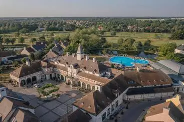 בית מלון כפרי Marriott S Village D Iledefrance