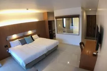 ホテル Nest Iriomote