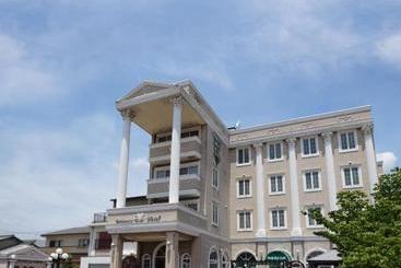 فندق Princess Court