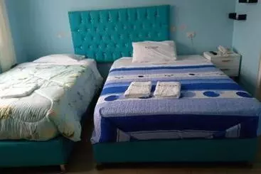 Pensió Hospedaje La Ola Azul