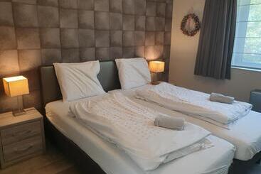 צימר De Minnetuin