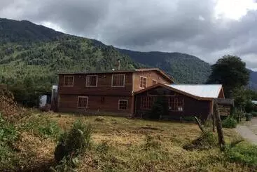 Aamiaismajoitus (B&B) Los Mañíos Del Queulat Puyuhuapi