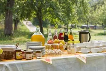 Hotelli Gasthof Restaurant Hirsch