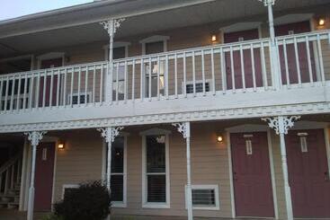 Motel Victorian Inn