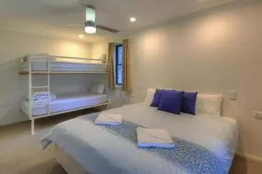 Motel Yarra Holiday Park
