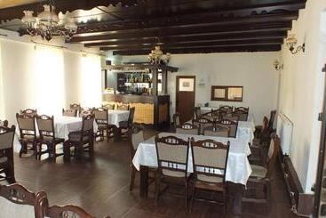 Pensiune Restaurant La Pogace