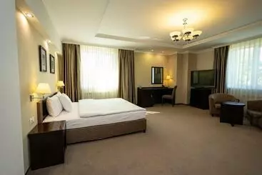 Riverside  Restaurant, Hotel, Beach