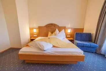 Albergue Gasthof Mauthner Zum Kirchenwirt