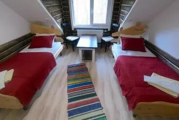 Alberg Lian Family Hotel & Restaurant