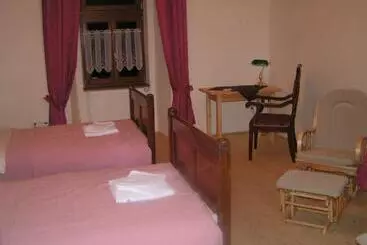 Hotelli Kaštieľ Biela Dáma A čierny Rytier