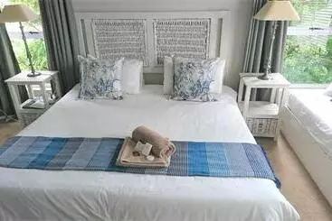 Majatalo Indigo Moon Guesthouse