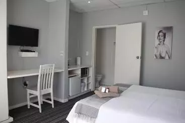 Pension Indigo Moon Guesthouse