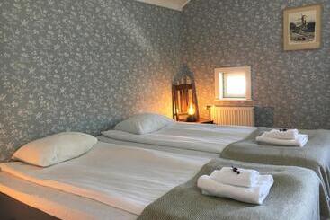 Brudhäll Hotel & Restaurant