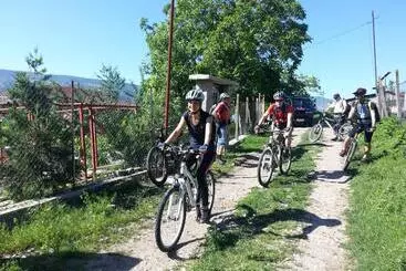 Majatalo Mihaela Lake Retreat