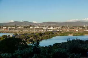 Dolphin Beach Hotel Self Catering Apartments