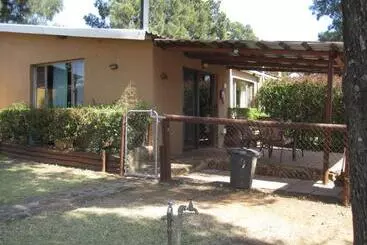 Majatalo Blue Roan Country Lodge