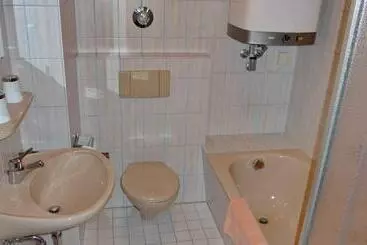 ペンション Gästehaus Kaiser