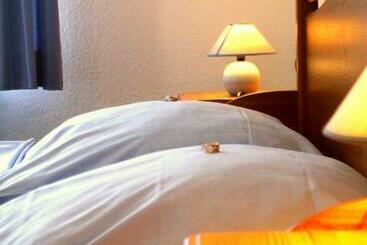 بنسيون Karstens Gasthof