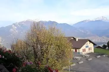 Albergue Hôtel De Torgon