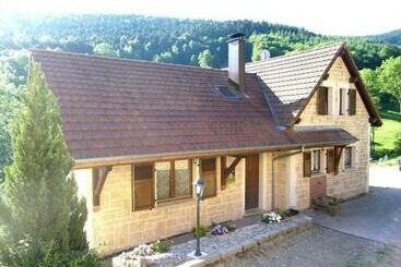 ベッドアンドブレックファースト Ferme Du Mouton Noir