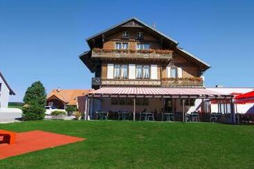 Hotel Hôtel   Restaurant Le Manoir