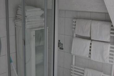 Pension Loni Theisen