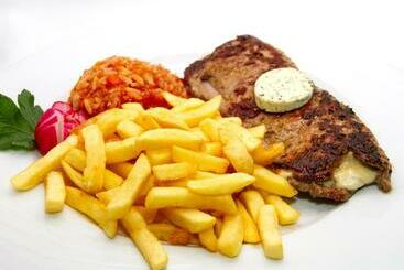 בית מלון כפרי Bräustüble Altenmünster