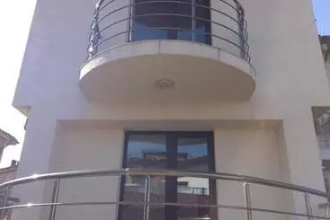 Majatalo Guest House Luchi