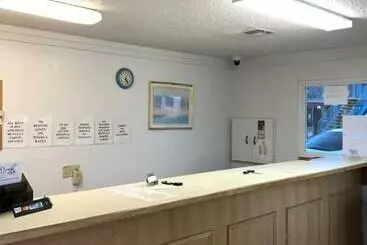 Country Inn Motel