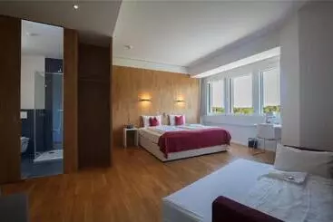 Hotel Restaurant Rhy