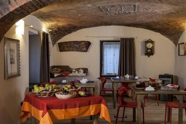 펜션 La Pietra Felice