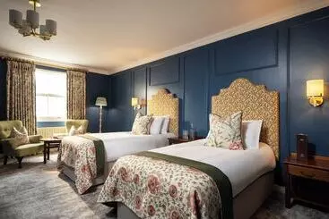 Hotel The Harbourview