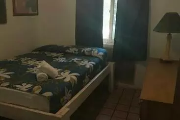 Retkeilymaja Backpackers Vacation Inn And Plantation Village